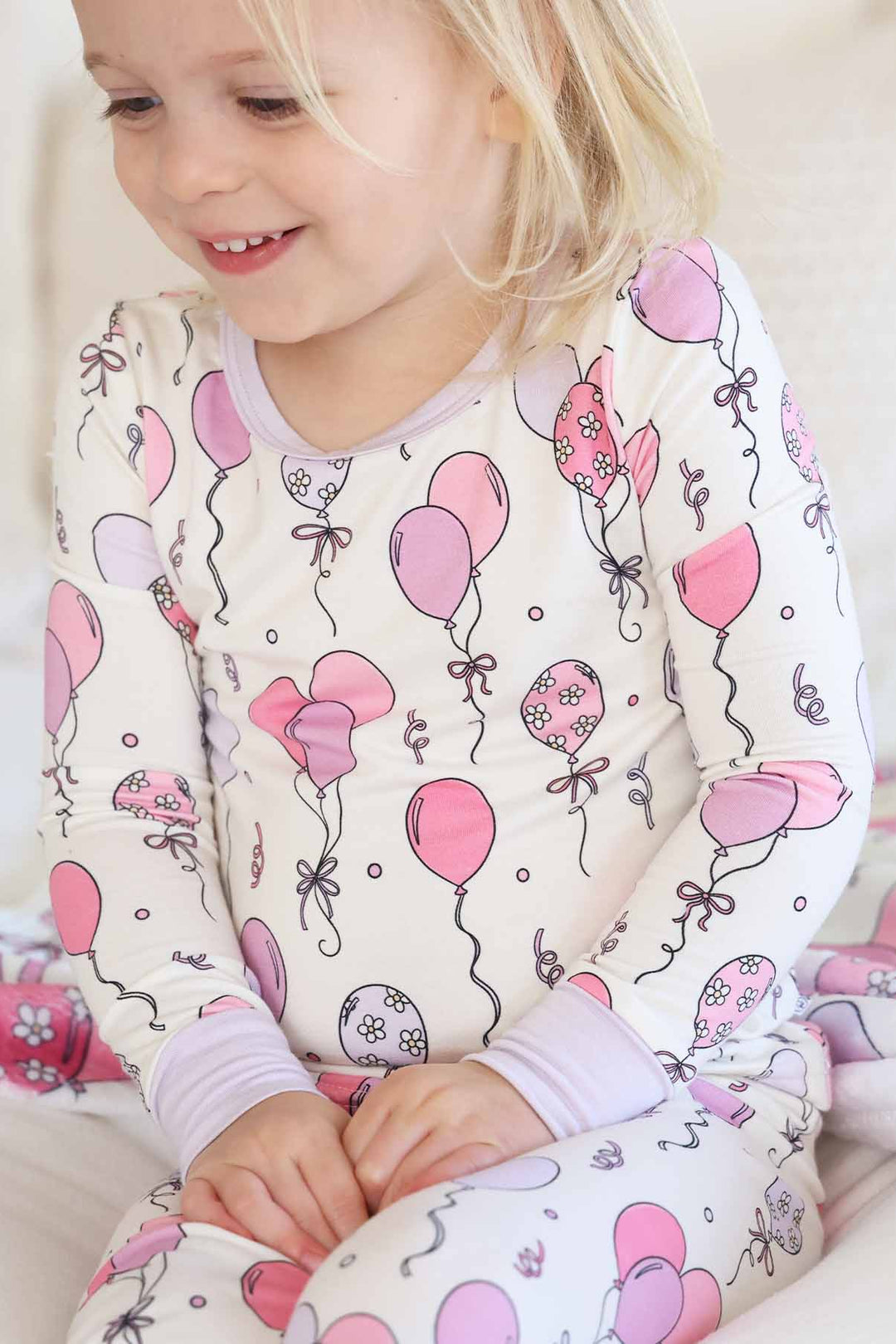 pink balloon two piece pajama set for birthdays