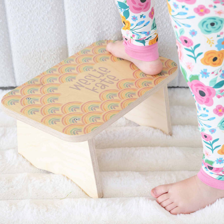 daydream personalized step stool for kids 