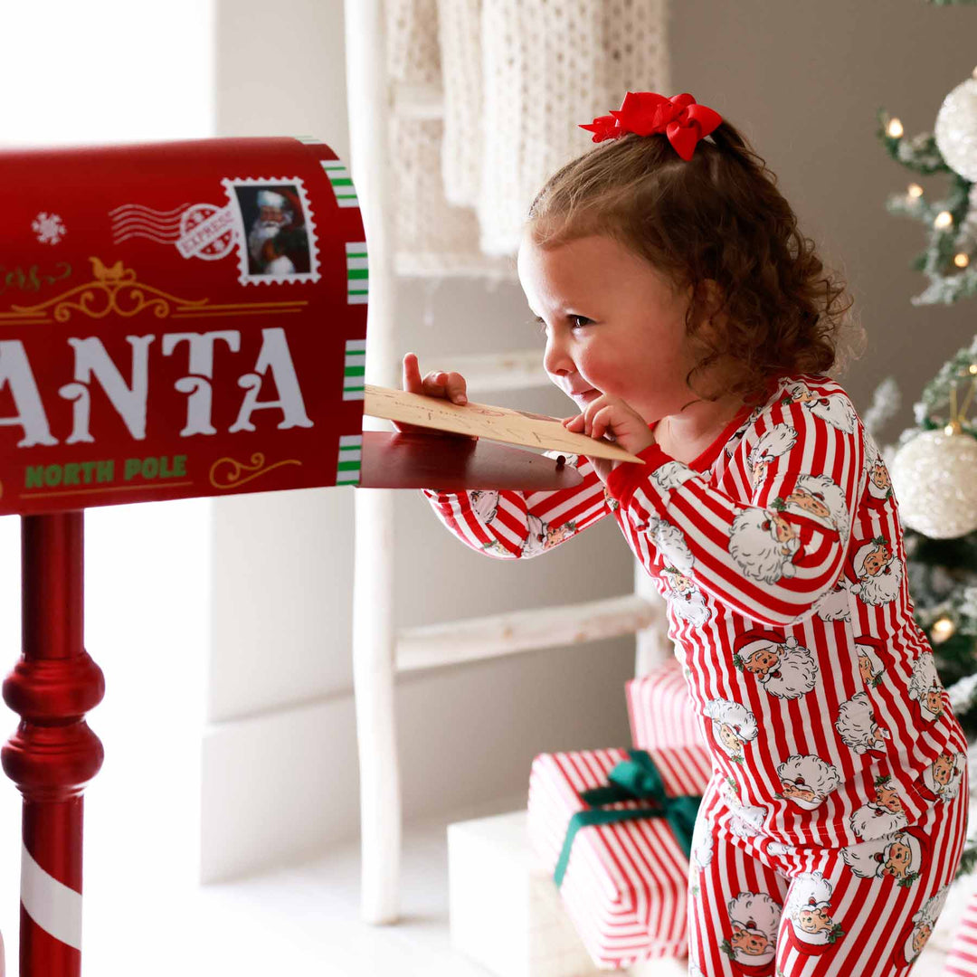 santa claus lane two piece  pajama set for kids 