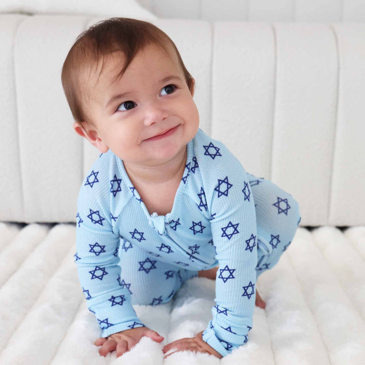 shalom snuggles bamboo waffle convertible zip romper pajama with flip mitts and footies 