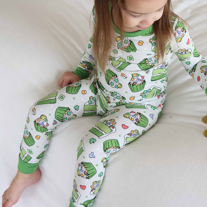 shamrock sweets two piece pajama set for girls 