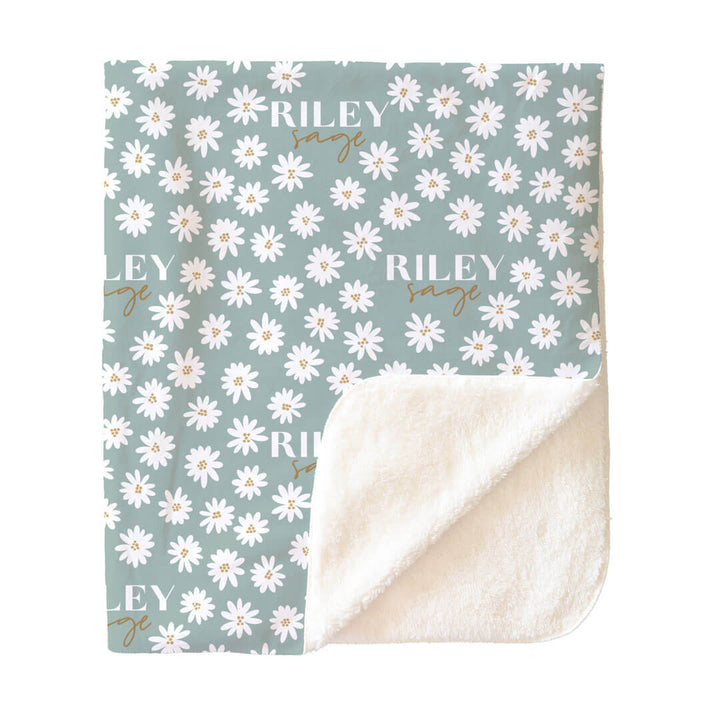 Soft Green Daisy Personalized Toddler Blanket