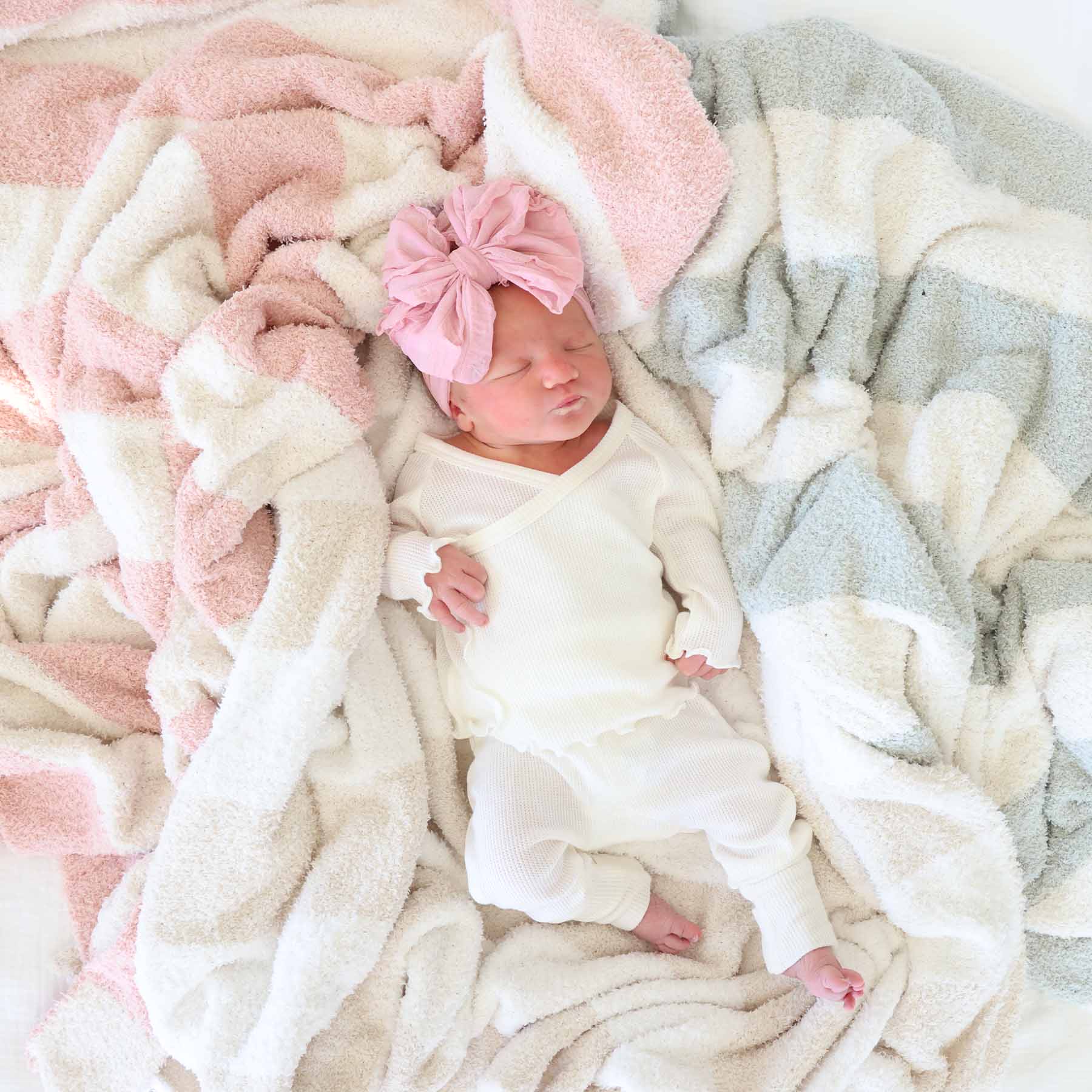 CuddleLane™ Luxe Blankets | Stripe