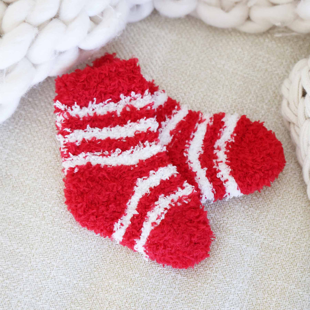candy cane cuddlelane newborn fuzzy socks 