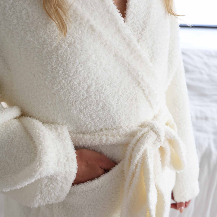 closeup of cuddlelane luxe women's robe solid white 