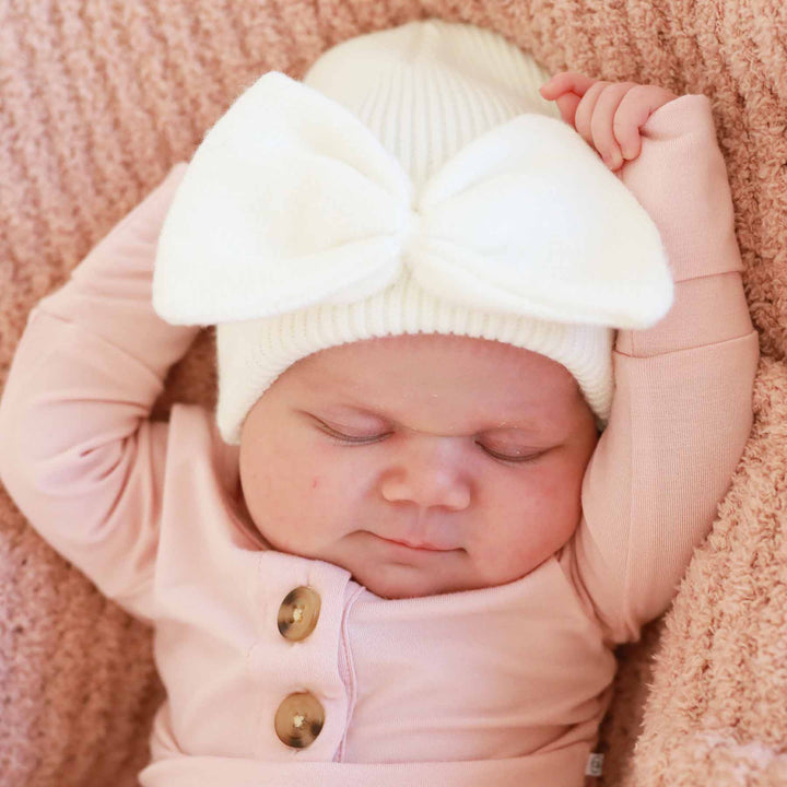 Knit Newborn Bow Beanie | Light Ivory