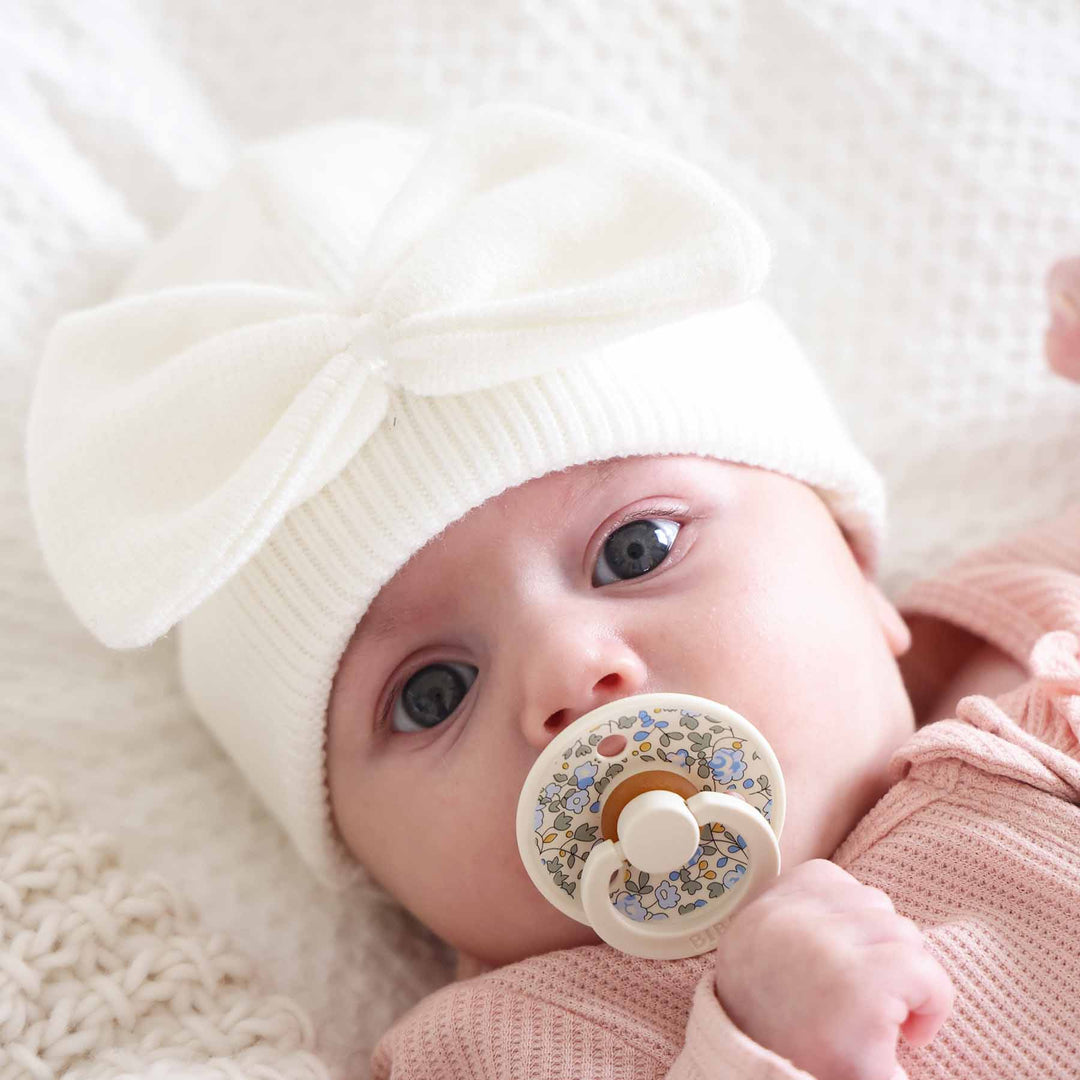 Knit Newborn Bow Beanies