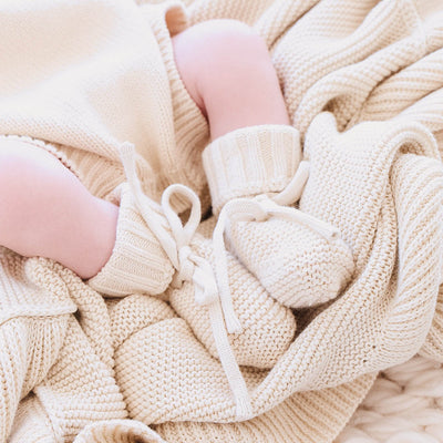 sand knit baby booties 